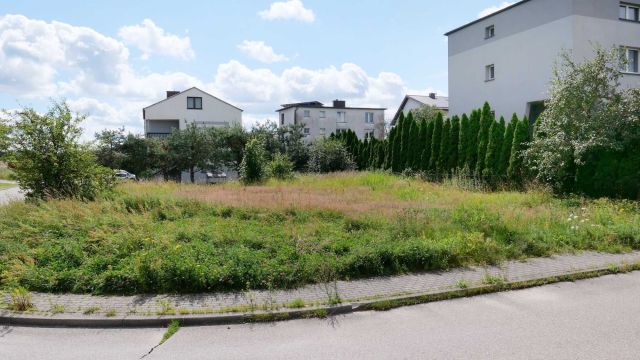 Działka budowlana Sierakowice, ul. kard. Stefana Wyszyńskiego. Zdjęcie 1