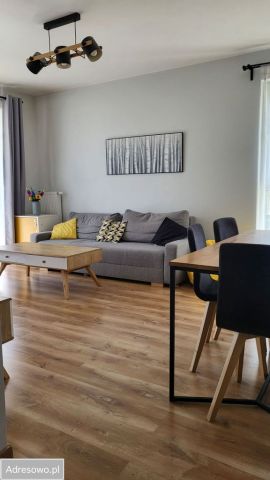 Mieszkanie 3-pokojowe Warszawa Grochów, ul. Wiatraczna. Zdjęcie 1