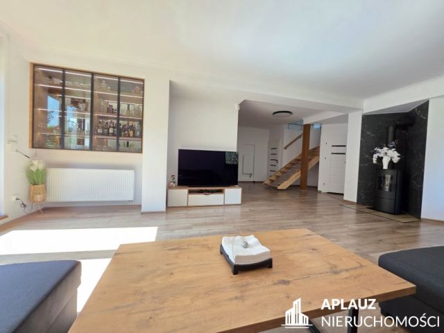 dom wolnostojący, 7 pokoi Bystra, ul. Juliana Fałata. Zdjęcie 5