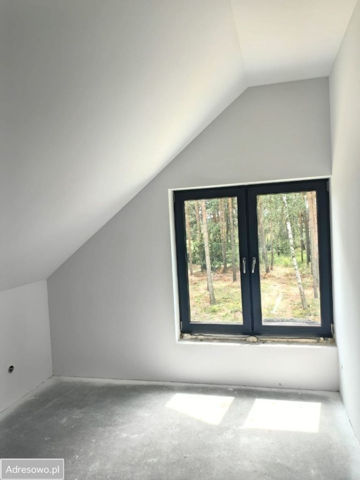 dom wolnostojący, 4 pokoje Klotyldowo. Zdjęcie 9