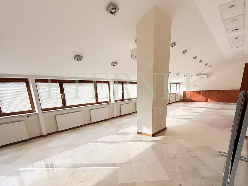 Biuro Kraków Prądnik Czerwony, ul. Jana Pawła Woronicza. Zdjęcie 5