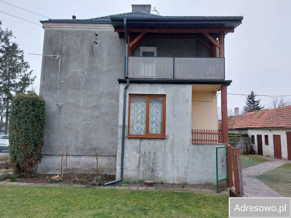 dom wolnostojący, 6 pokoi Turek