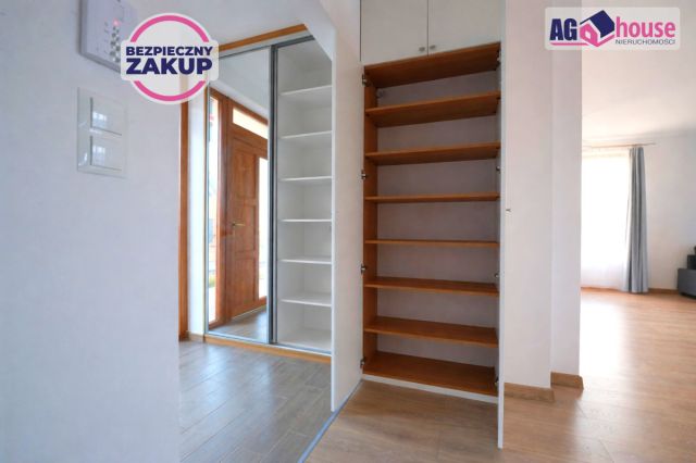 dom wolnostojący, 10 pokoi Jantar. Zdjęcie 13