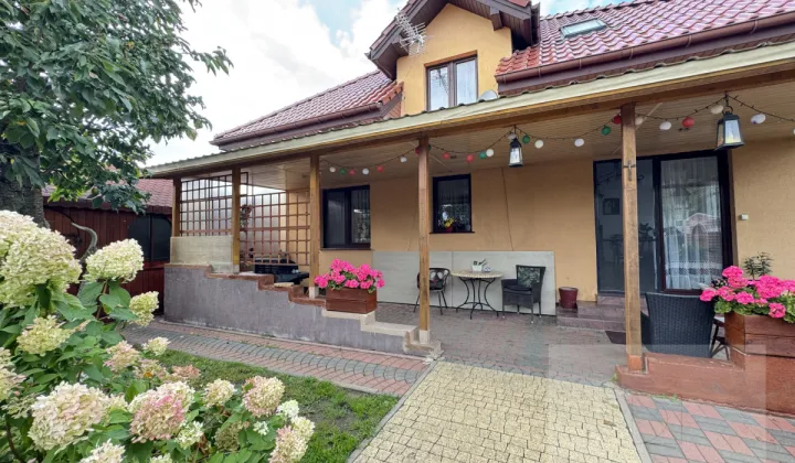 dom wolnostojący, 5 pokoi Sowia Wola