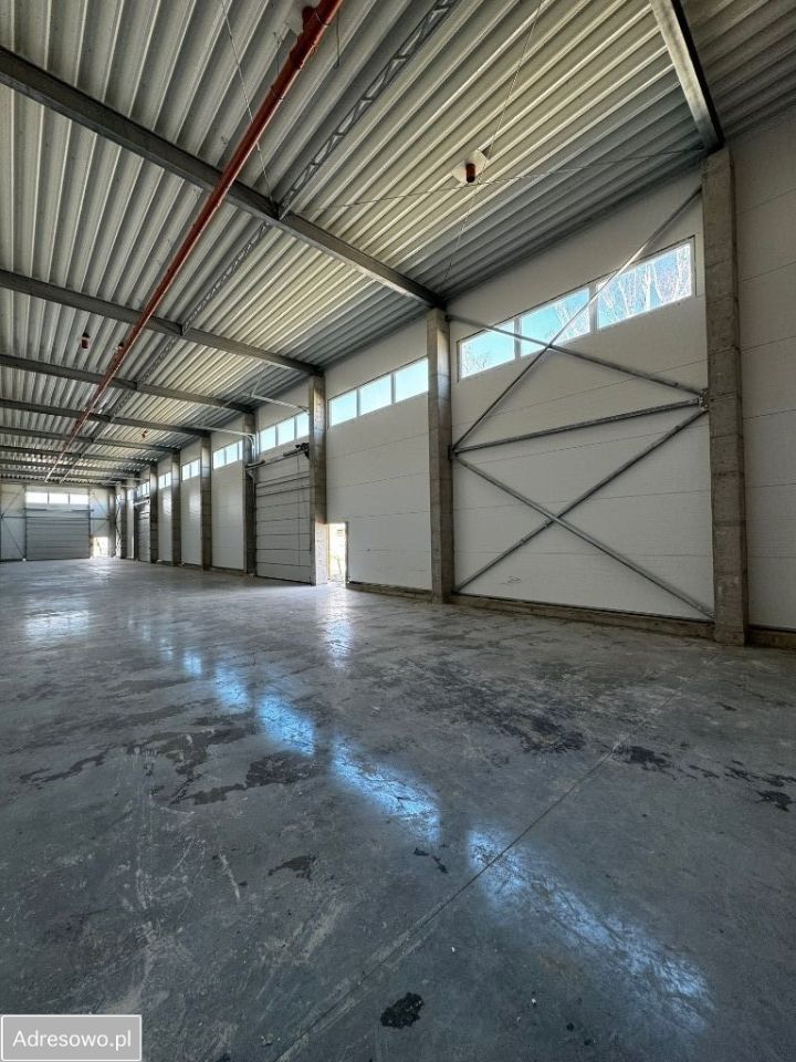 Hala/magazyn Dębica. Zdjęcie 2