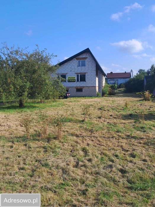 dom wolnostojący, 5 pokoi Opoczno, ul. Kolberga. Zdjęcie 2