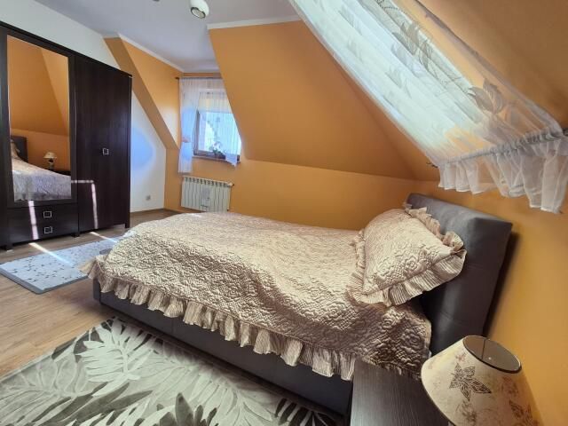 dom wolnostojący, 5 pokoi Czerwone. Zdjęcie 15