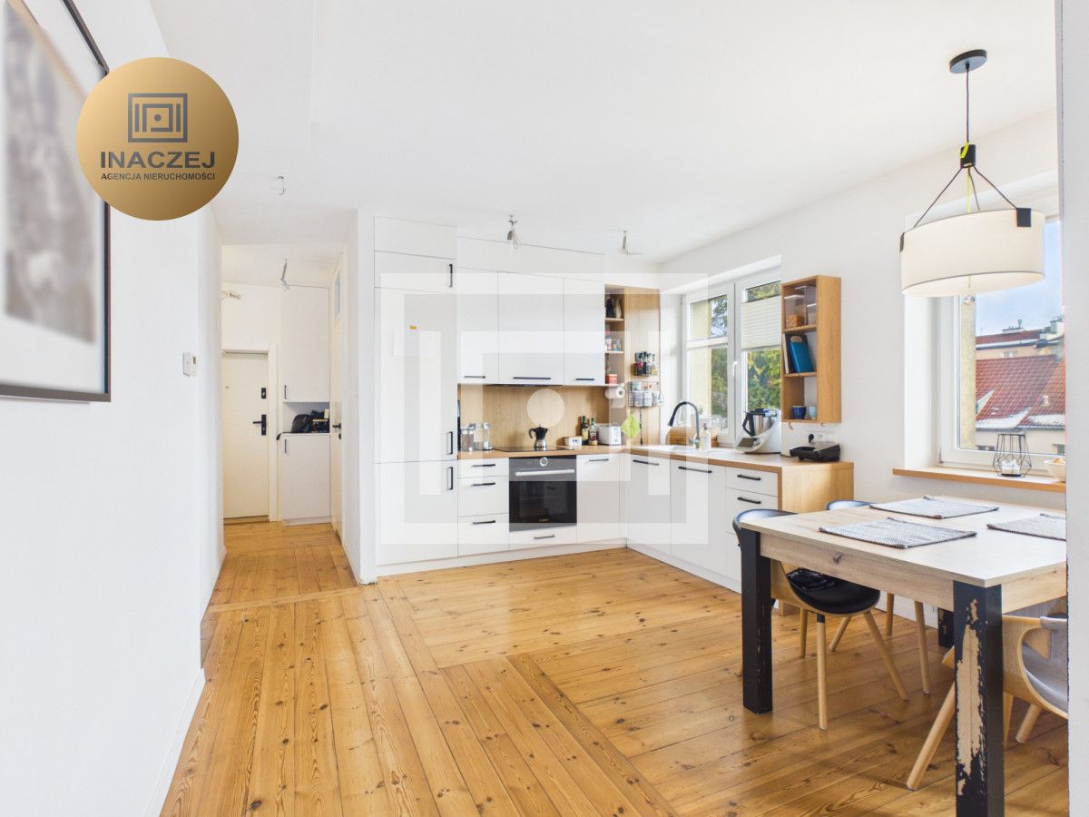 Mieszkanie 3-pokojowe Gdynia, ul. Wojewody Wachowiaka. Zdjęcie 1