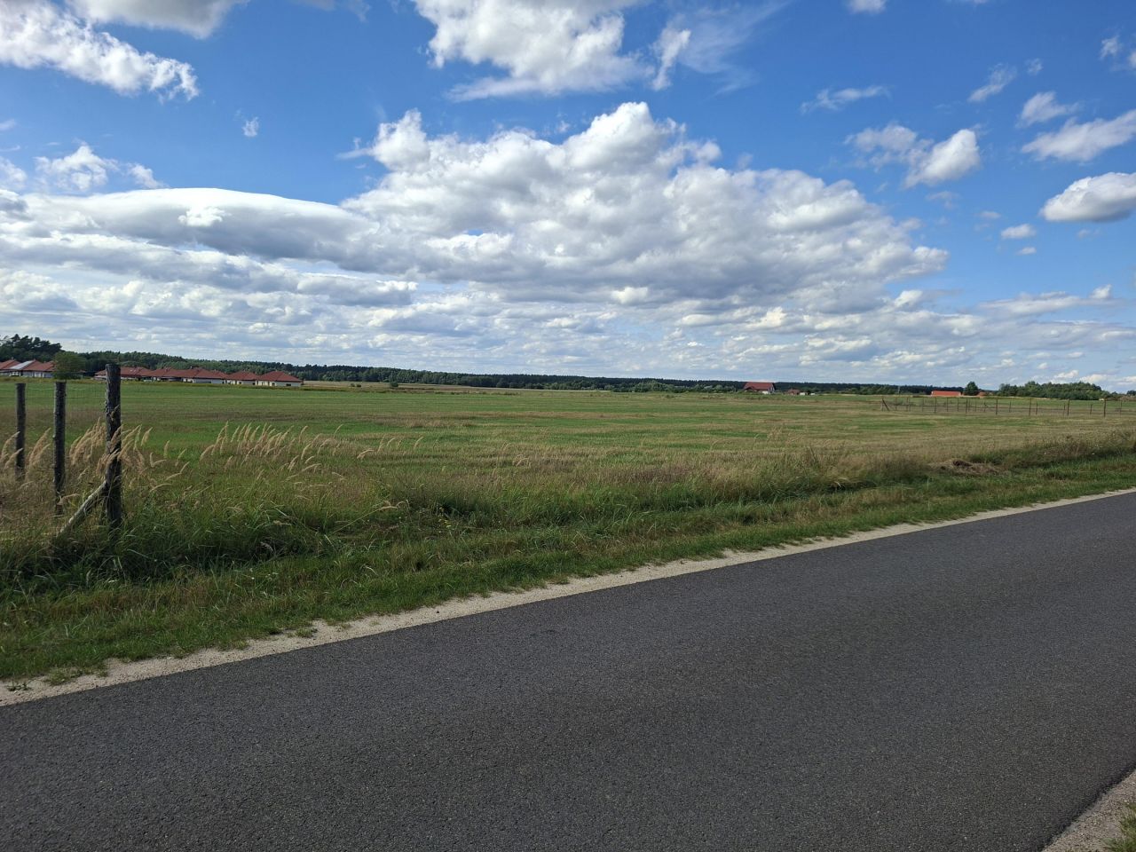 Działka budowlana Ostrowina, Ostrowina. Zdjęcie 1
