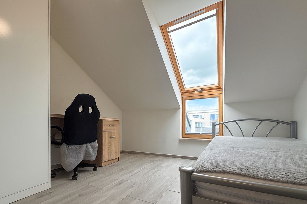 Mieszkanie 7-pokojowe Rzeszów, ul. Witolda. Zdjęcie 17