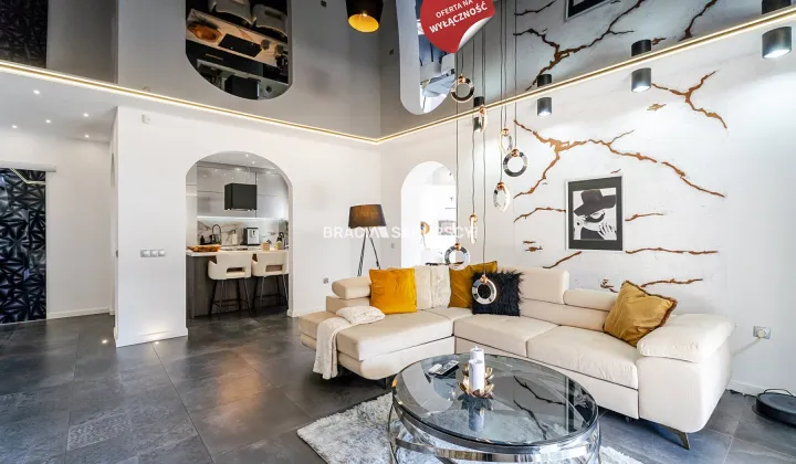 dom wolnostojący, 6 pokoi Wietrzychowice