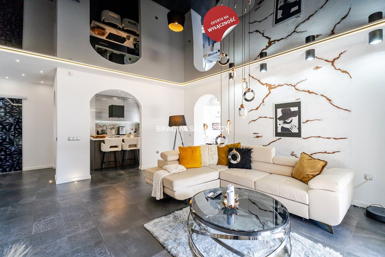 dom wolnostojący, 6 pokoi Wietrzychowice. Zdjęcie 1