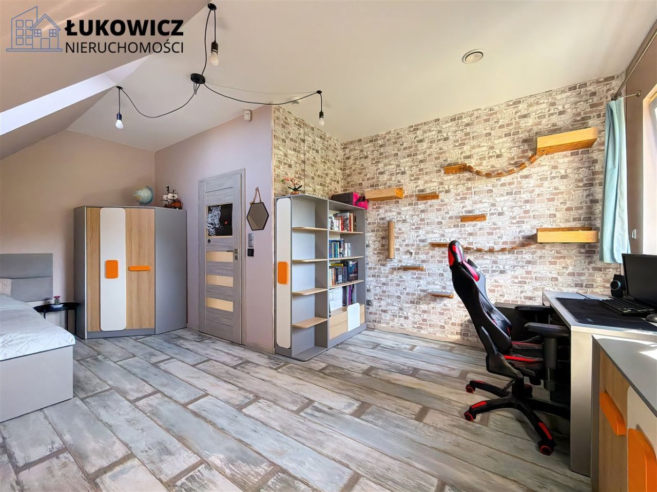dom wolnostojący, 7 pokoi Bielsko-Biała Złote Łany. Zdjęcie 17