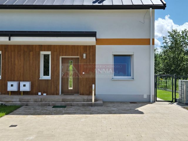 bliźniak, 4 pokoje Dąbrowa Szlachecka. Zdjęcie 2