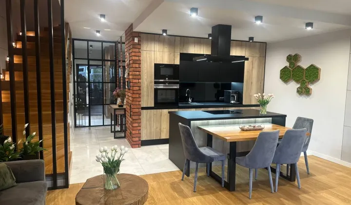 dom szeregowy, 4 pokoje Piastów, ul. Sochaczewska