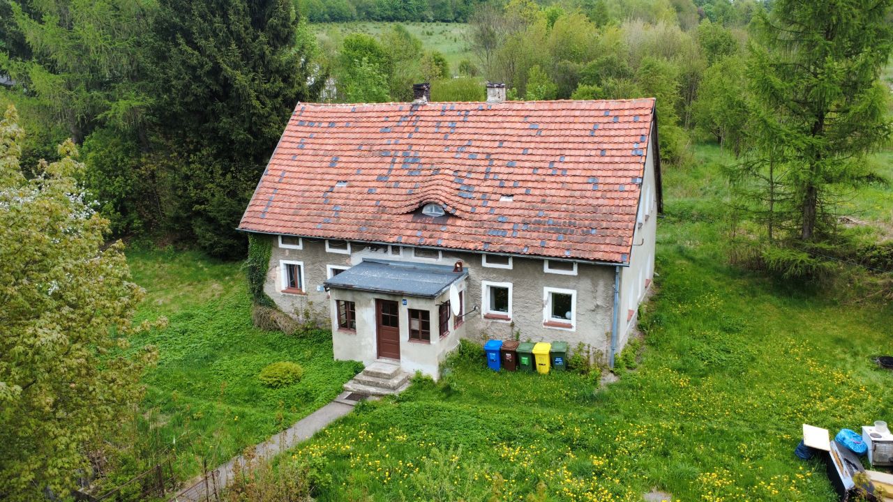 dom wolnostojący, 4 pokoje Głuszyca Górna, ul. Kłodzka. Zdjęcie 1