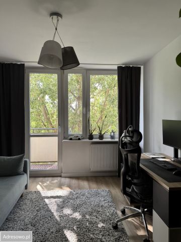 Mieszkanie 2-pokojowe Warszawa Saska Kępa, ul. Międzynarodowa. Zdjęcie 1