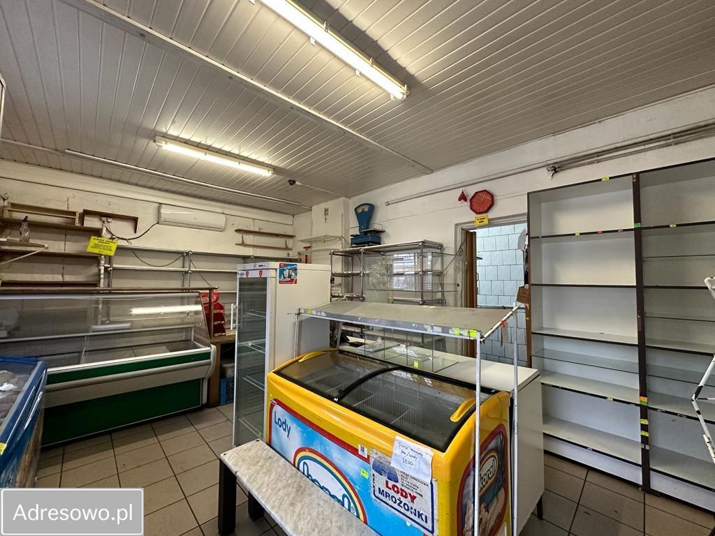 Lokal Bzowo. Zdjęcie 3