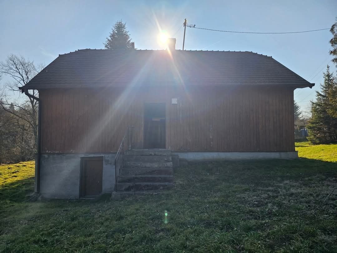 dom wolnostojący, 4 pokoje Przebieczany