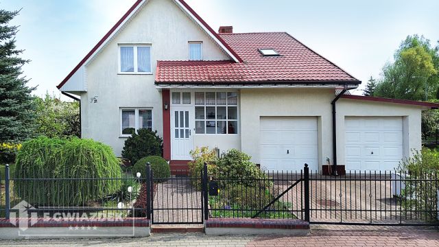 dom wolnostojący, 5 pokoi Szczecinek, ul. Cypriana Kamila Norwida. Zdjęcie 38