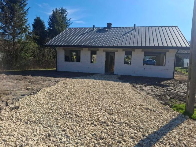 dom wolnostojący Chruszczobród-Piaski. Zdjęcie 1