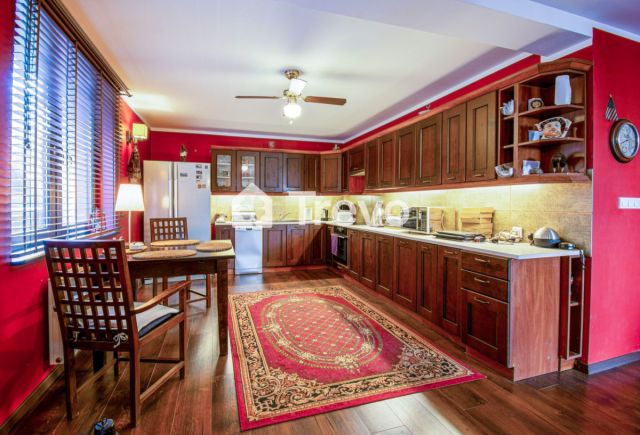 dom wolnostojący, 10 pokoi Kowale. Zdjęcie 13