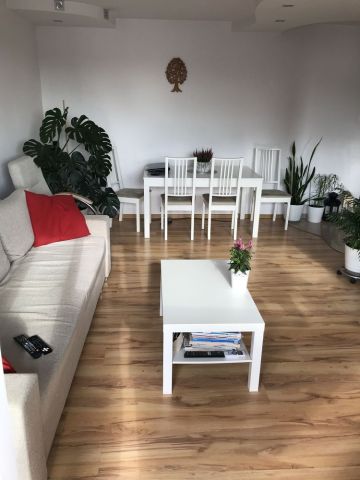 Mieszkanie 3-pokojowe Kościan, os. Konstytucji 3 Maja. Zdjęcie 1