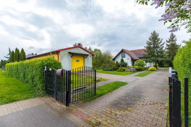 dom wolnostojący, 6 pokoi Bystre. Zdjęcie 29