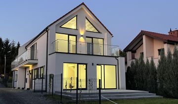 bliźniak, 5 pokoi Kraków Podgórze, ul. ks. Franciszka Maja