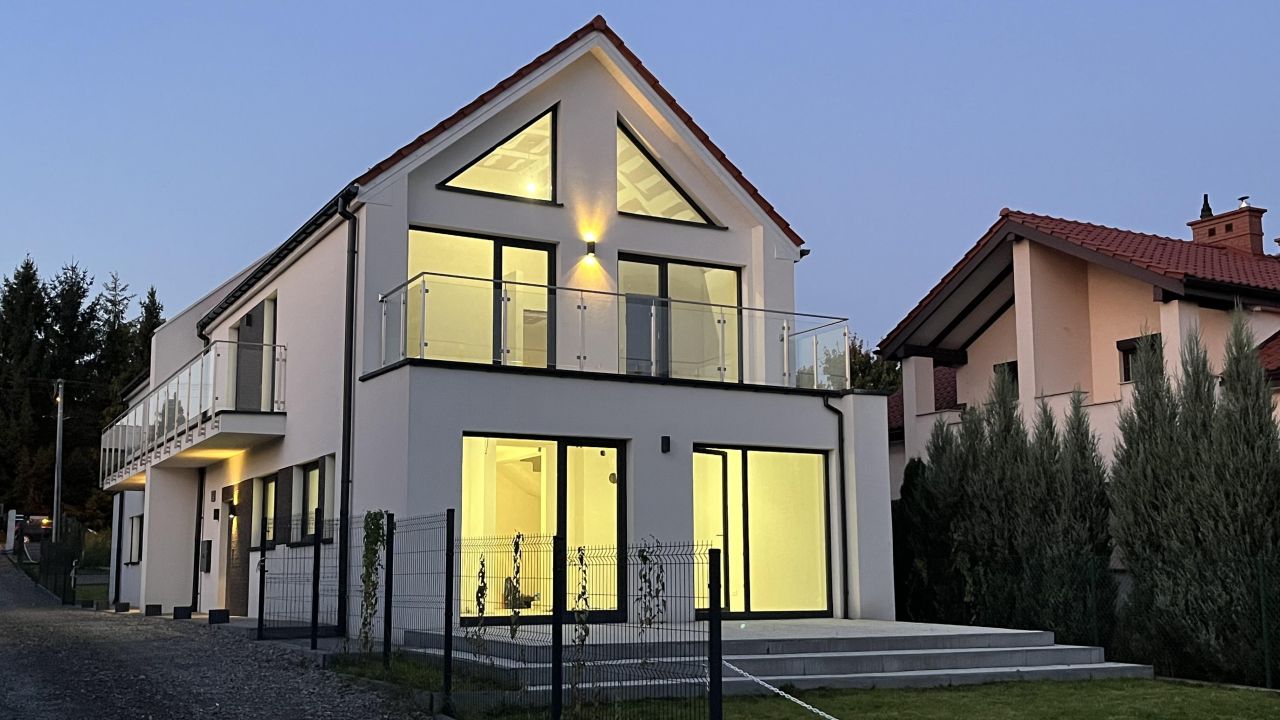 bliźniak, 5 pokoi Kraków Podgórze, ul. ks. Franciszka Maja