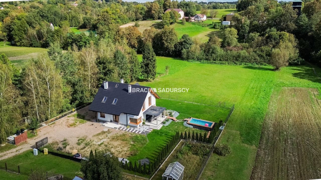 dom wolnostojący, 5 pokoi Marcyporęba, ul. Spacerowa. Zdjęcie 9