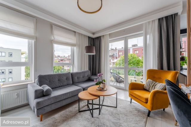 Mieszkanie 3-pokojowe Kołobrzeg, ul. Mazowiecka. Zdjęcie 1