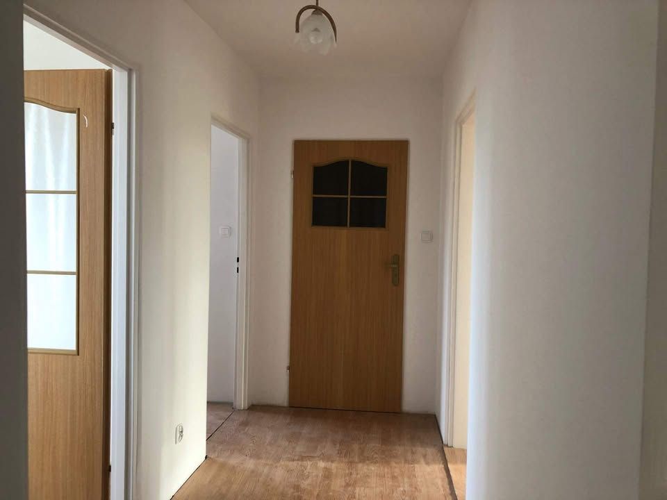 bliźniak, 3 pokoje Opaka, OPAKA. Zdjęcie 16