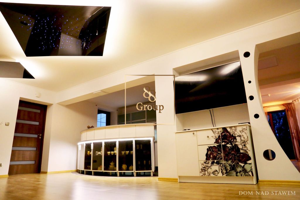 dom wolnostojący, 3 pokoje Nawiady. Zdjęcie 3