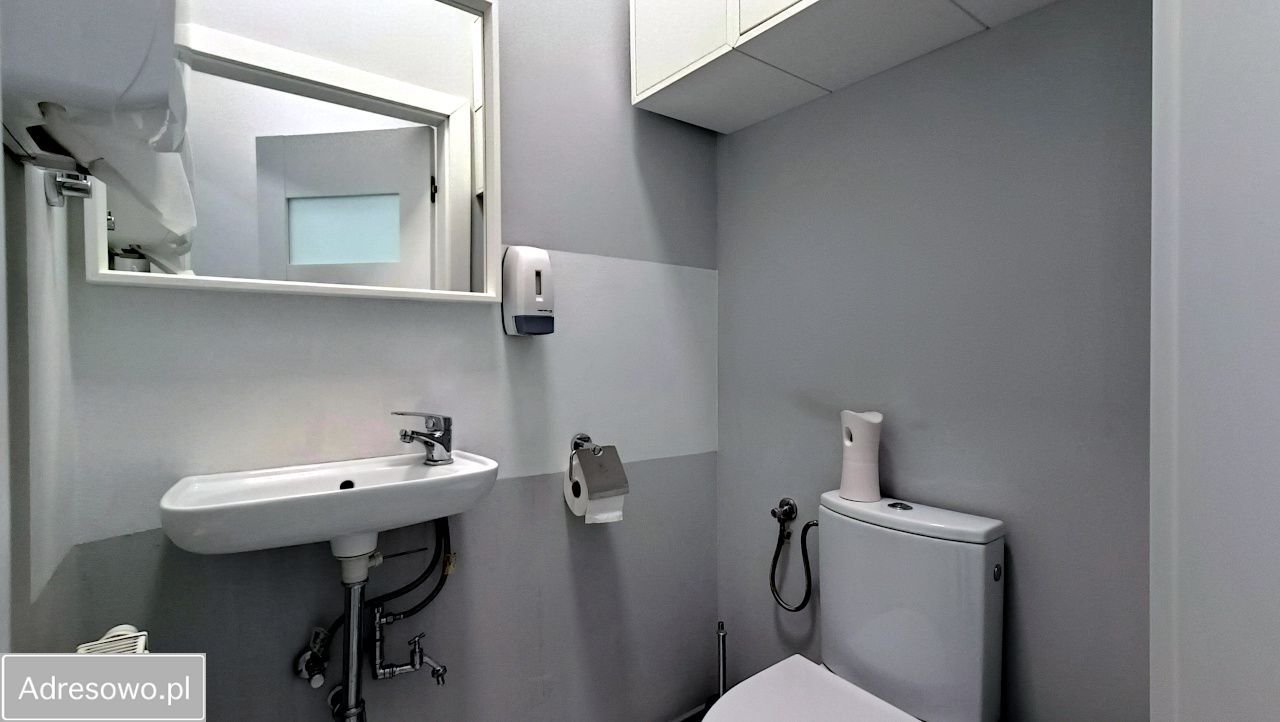 Biuro Świdnica, ul. Ofiar Oświęcimskich. Zdjęcie 3