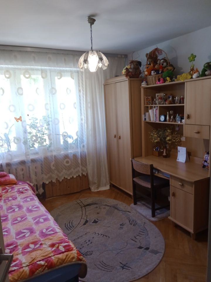 Mieszkanie 3-pokojowe Ustrzyki Dolne, ul. PCK. Zdjęcie 5