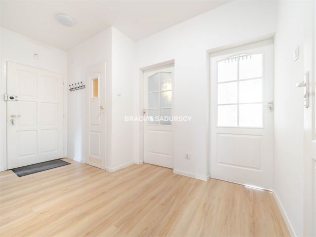 Mieszkanie 4-pokojowe Kraków Bronowice, ul. Zaczarowane Koło. Zdjęcie 1