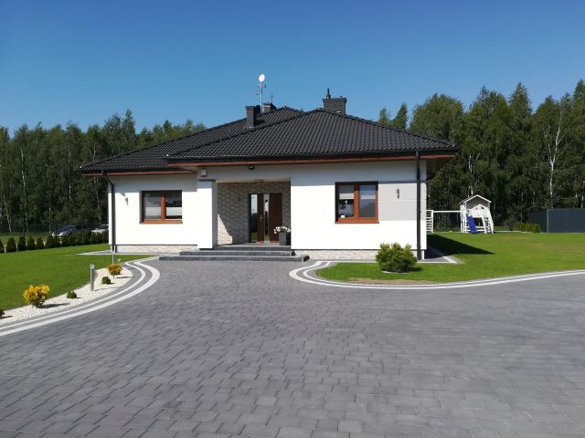 dom wolnostojący, 4 pokoje Bogusławice. Zdjęcie 2
