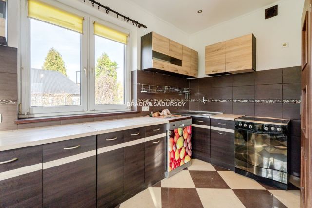 dom wolnostojący, 7 pokoi Skawina, ul. Wojska Polskiego. Zdjęcie 12