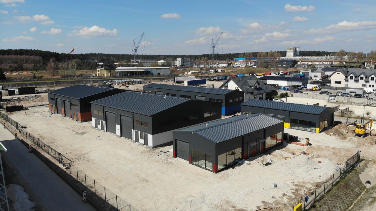 Hala/magazyn Bilcza, ul. Kielecka. Zdjęcie 1