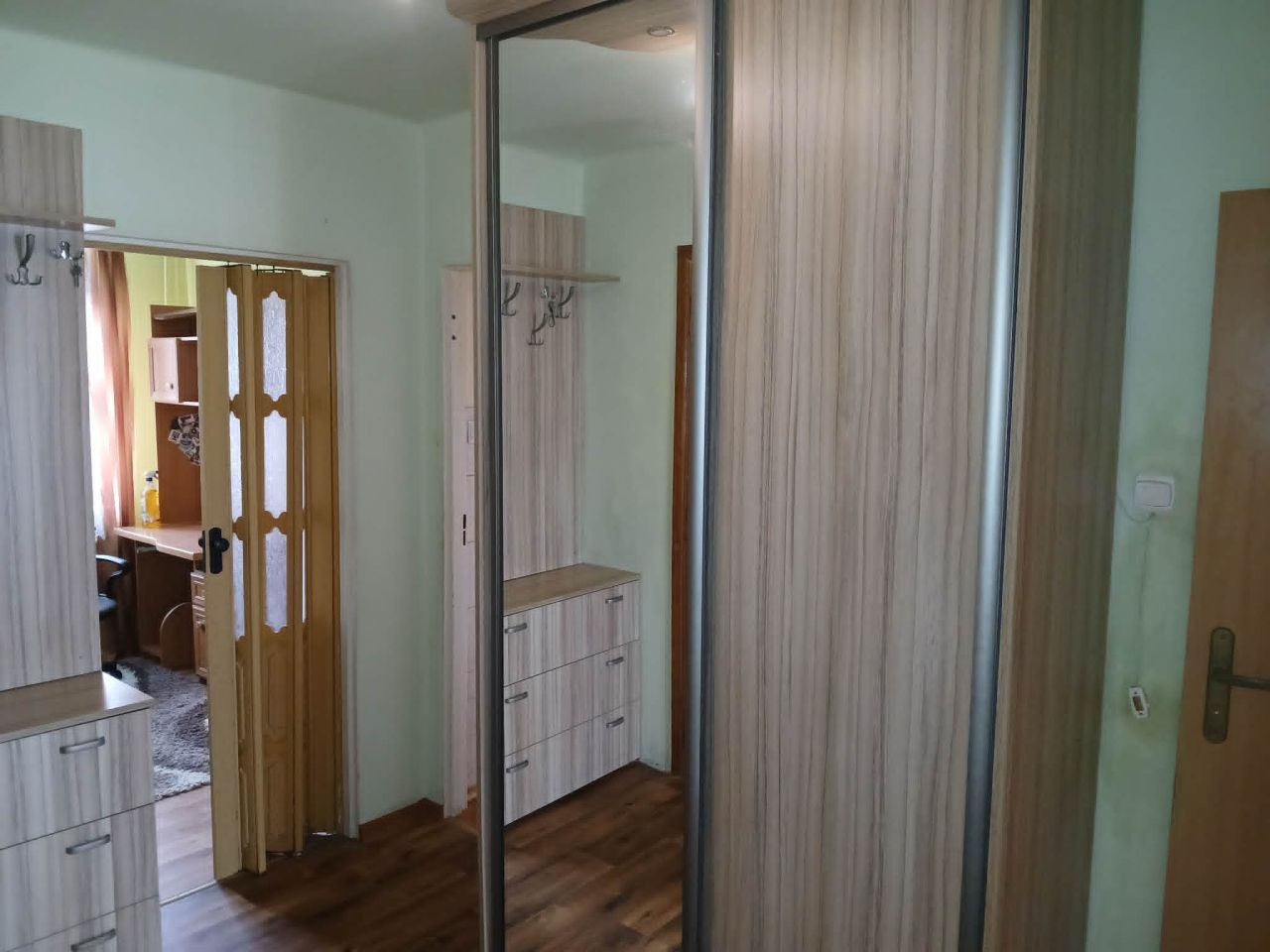 Mieszkanie 3-pokojowe Busko-Zdrój Centrum, os. gen. Andersa. Zdjęcie 4