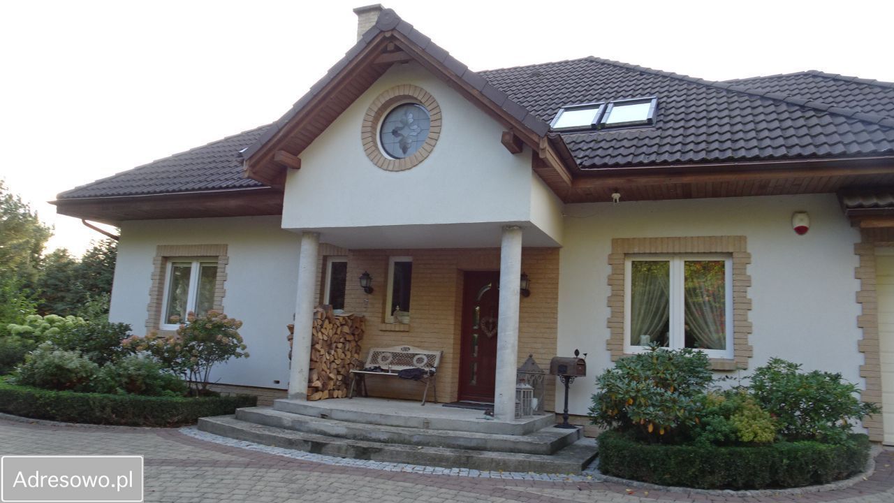 dom wolnostojący, 5 pokoi Komorowo Żuławskie