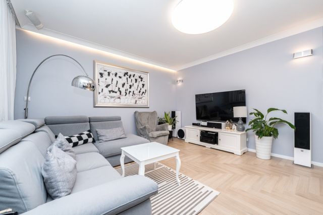 Mieszkanie 3-pokojowe Warszawa Ursynów, ul. Puławska. Zdjęcie 3