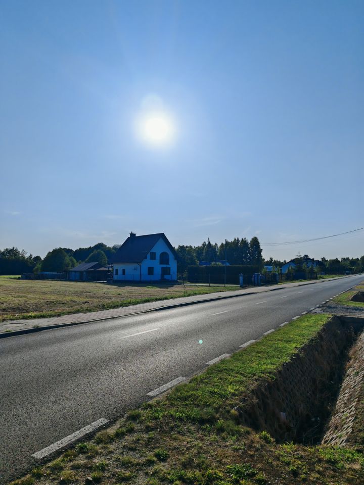 dom wolnostojący, 4 pokoje Mniszek. Zdjęcie 27