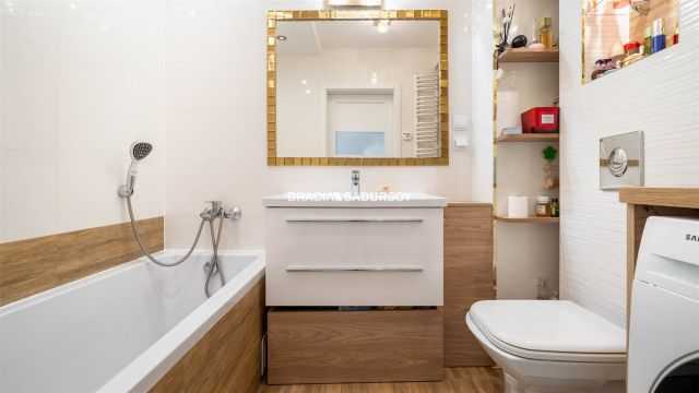 Mieszkanie 3-pokojowe Kraków Swoszowice, ul. Macieja Dębskiego. Zdjęcie 8