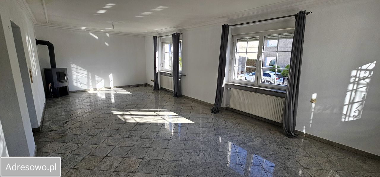 dom wolnostojący, 5 pokoi Mikołów Centrum, ul. Długa. Zdjęcie 3