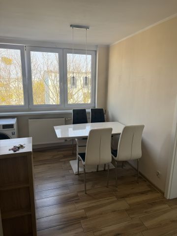 Mieszkanie 1-pokojowe Płock, ul. Juliusza Słowackiego. Zdjęcie 1