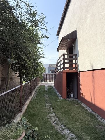 dom wolnostojący, 6 pokoi Tarnowskie Góry Centrum, ul. Radosna. Zdjęcie 5
