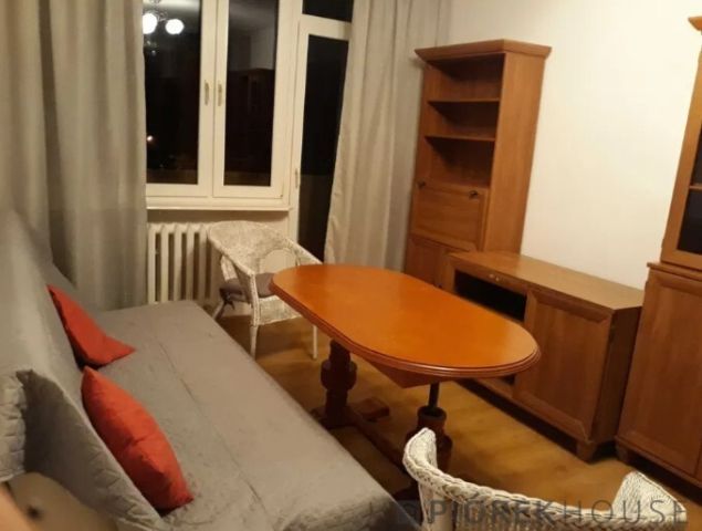 Mieszkanie 2-pokojowe Warszawa Targówek, ul. Krasiczyńska. Zdjęcie 2