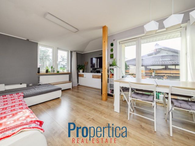 bliźniak, 8 pokoi Warszawa Ursus, ul. Robinii. Zdjęcie 3